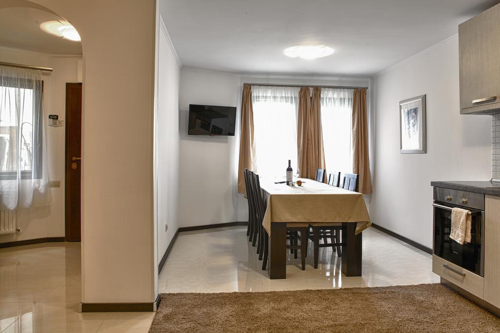 Pepi Guest House Veliko Tarnovo Szoba fotó